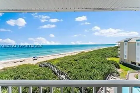 429 NE Tradewind Lane Hutchinson Island FL 34996