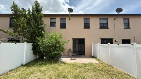 3342 W 104th Terrace Hialeah FL 33018