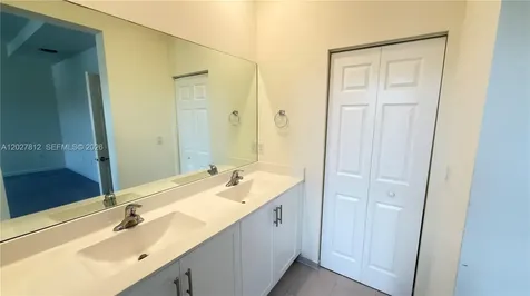 3342 W 104th Terrace Hialeah FL 33018