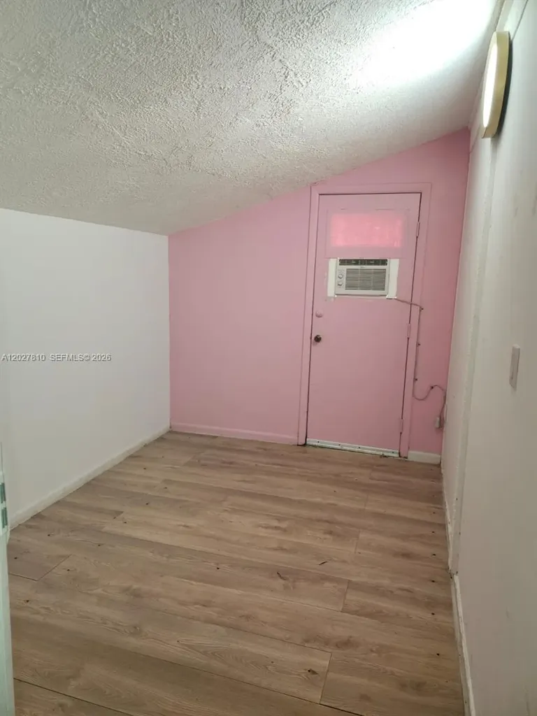 112 Kerr Circle Other City - In The State Of Florida FL 33936