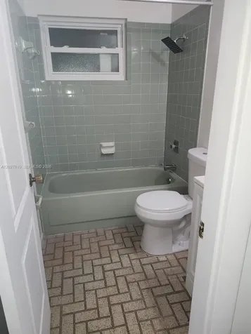 112 Kerr Circle Other City - In The State Of Florida FL 33936