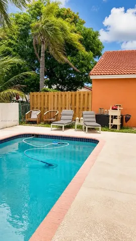 5343 NW 184th Street Miami Gardens FL 33055