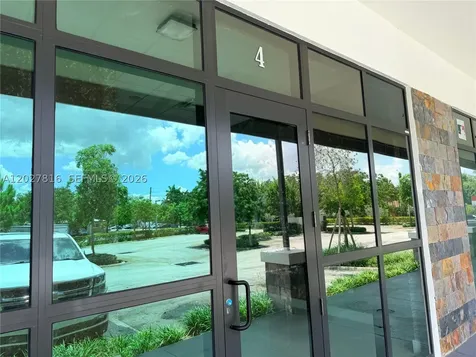 101 SW 27th Avenue Fort Lauderdale FL 33312