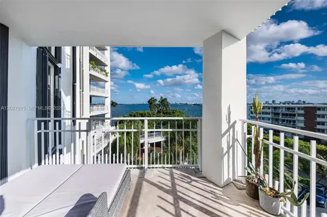 4000 Towerside Terrace Miami FL 33138