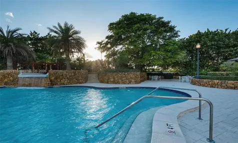 4000 Towerside Terrace Miami FL 33138