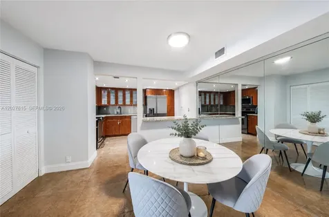 4000 Towerside Terrace Miami FL 33138