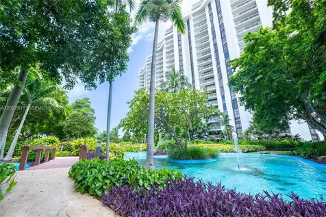 4000 Towerside Terrace Miami FL 33138