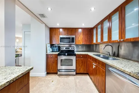 4000 Towerside Terrace Miami FL 33138