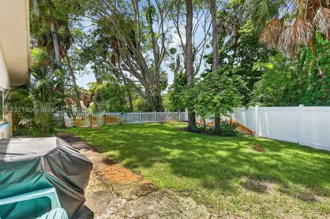 1023 SE 7th Street Stuart FL 34996
