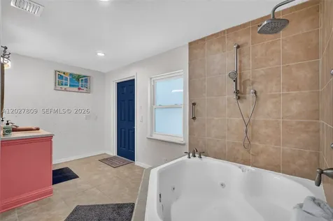 1023 SE 7th Street Stuart FL 34996