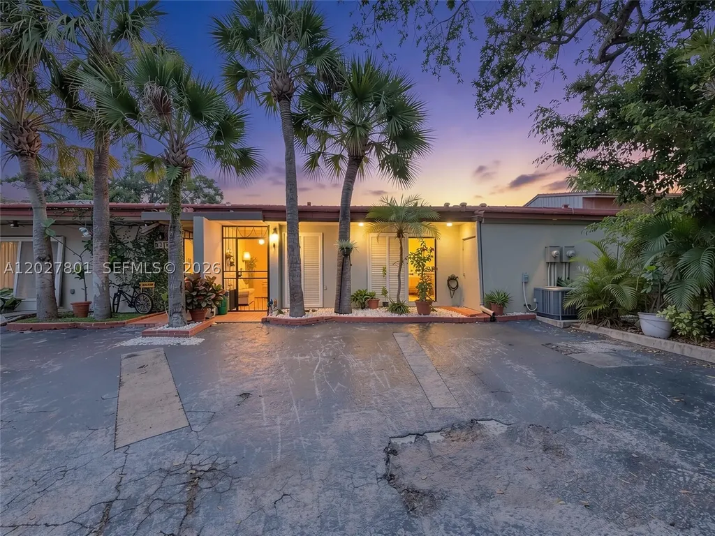 8317 Balgowan Road Miami Lakes FL 33016