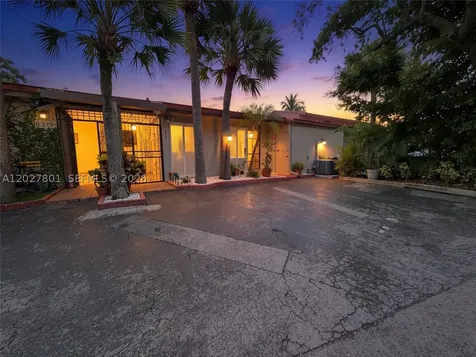 8317 Balgowan Road Miami Lakes FL 33016