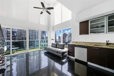 41 SE 5th Street Miami FL 33131