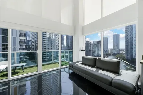 41 SE 5th Street Miami FL 33131