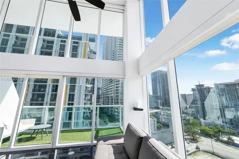 41 SE 5th Street Miami FL 33131