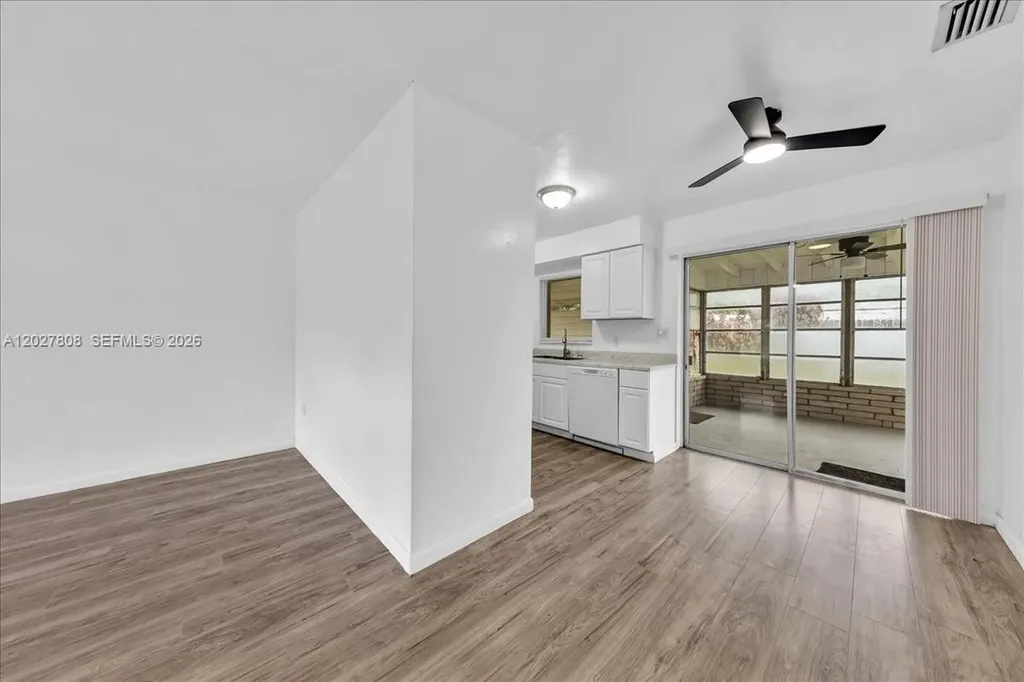 6531 Sherman Street Hollywood FL 33024