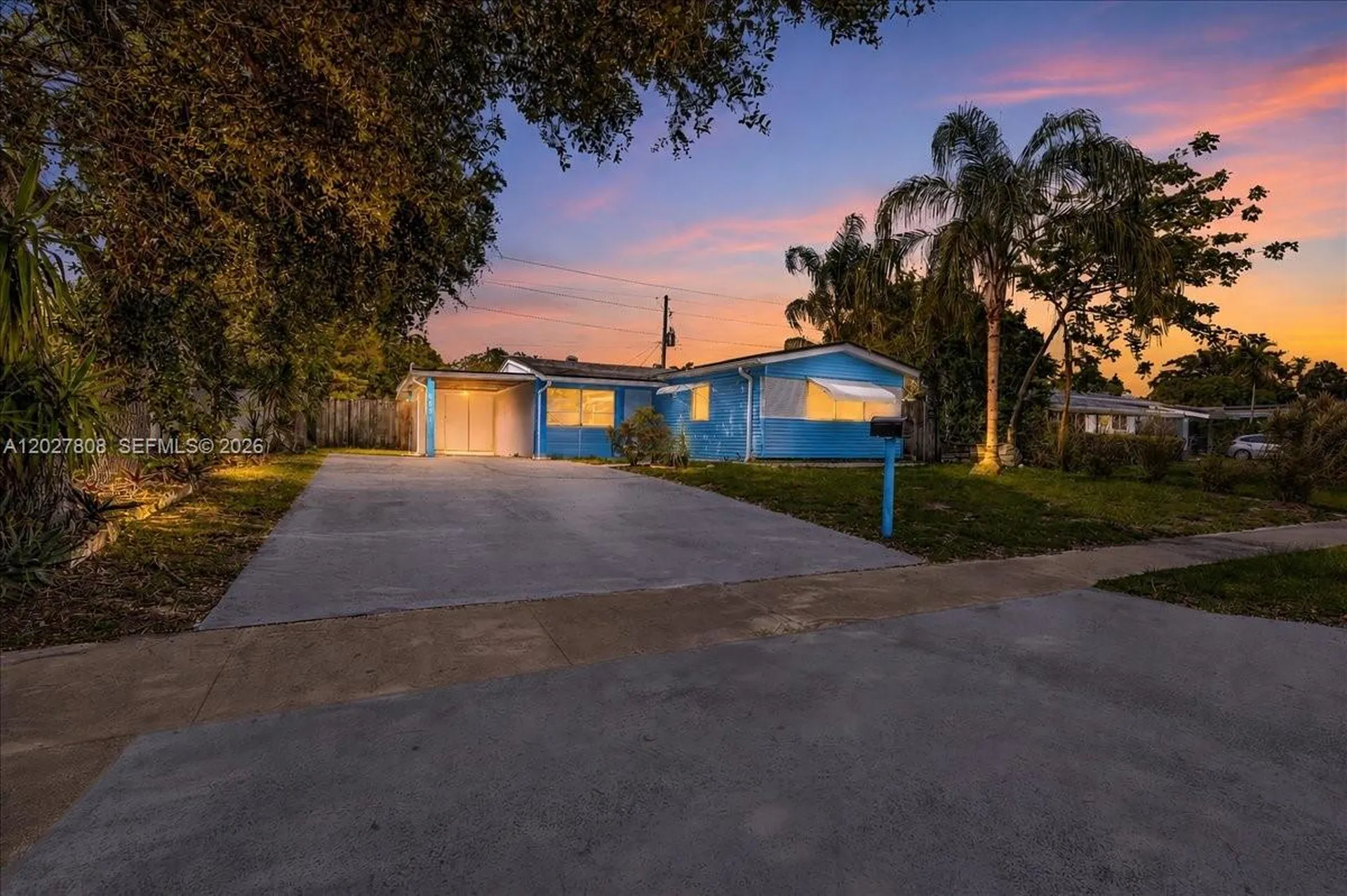 6531 Sherman Street Hollywood FL 33024