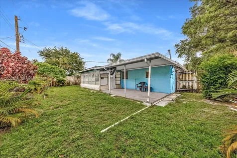 6531 Sherman Street Hollywood FL 33024