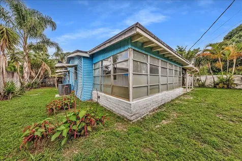 6531 Sherman Street Hollywood FL 33024