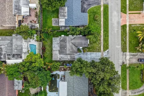 6531 Sherman Street Hollywood FL 33024
