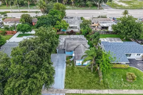 6531 Sherman Street Hollywood FL 33024