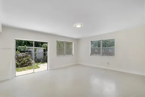 1612 SW 23rd Street Miami FL 33145