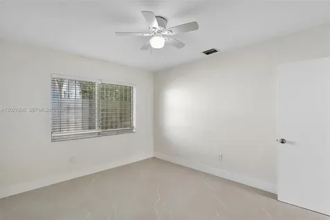 1612 SW 23rd Street Miami FL 33145