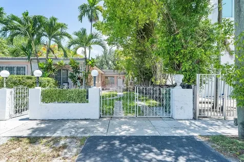 1612 SW 23rd Street Miami FL 33145