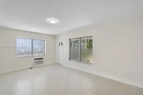 1612 SW 23rd Street Miami FL 33145