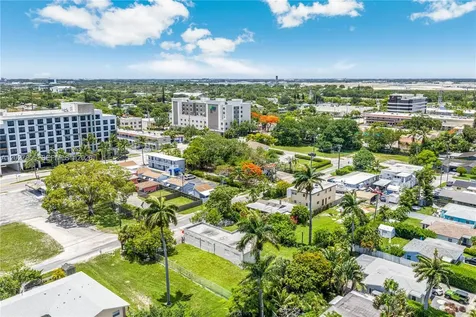 126 NE 1st Avenue Dania Beach FL 33004