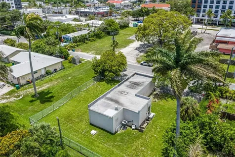 126 NE 1st Avenue Dania Beach FL 33004