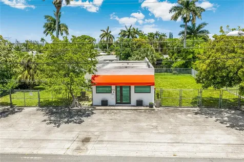 126 NE 1st Avenue Dania Beach FL 33004