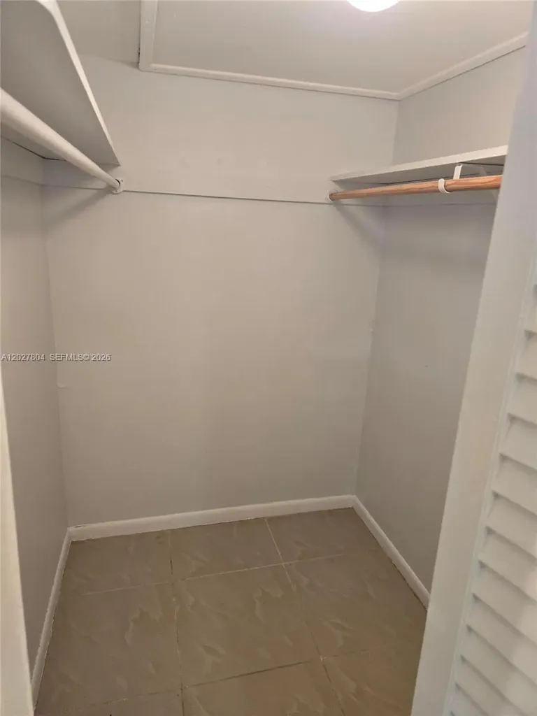 490 SE 19th Avenue Pompano Beach FL 33060