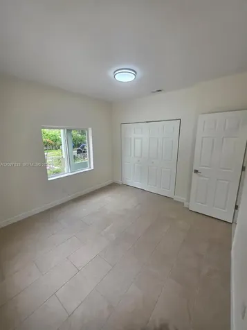 1139 NW 37th Street Miami FL 33127