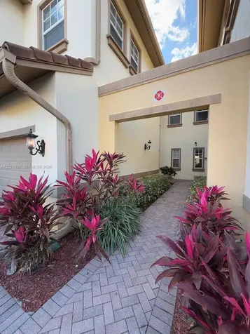 6024 NW 118th Drive Coral Springs FL 33076