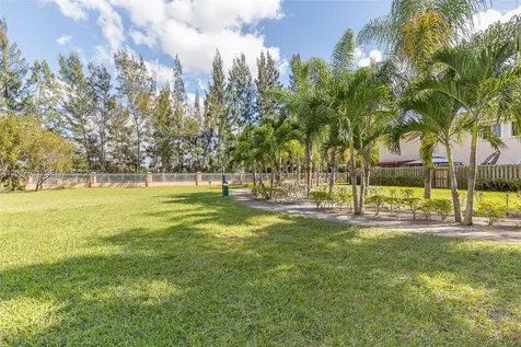 7488 NW 181st Street Hialeah FL 33015