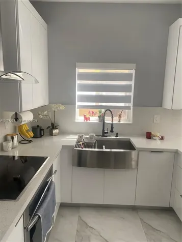7488 NW 181st Street Hialeah FL 33015