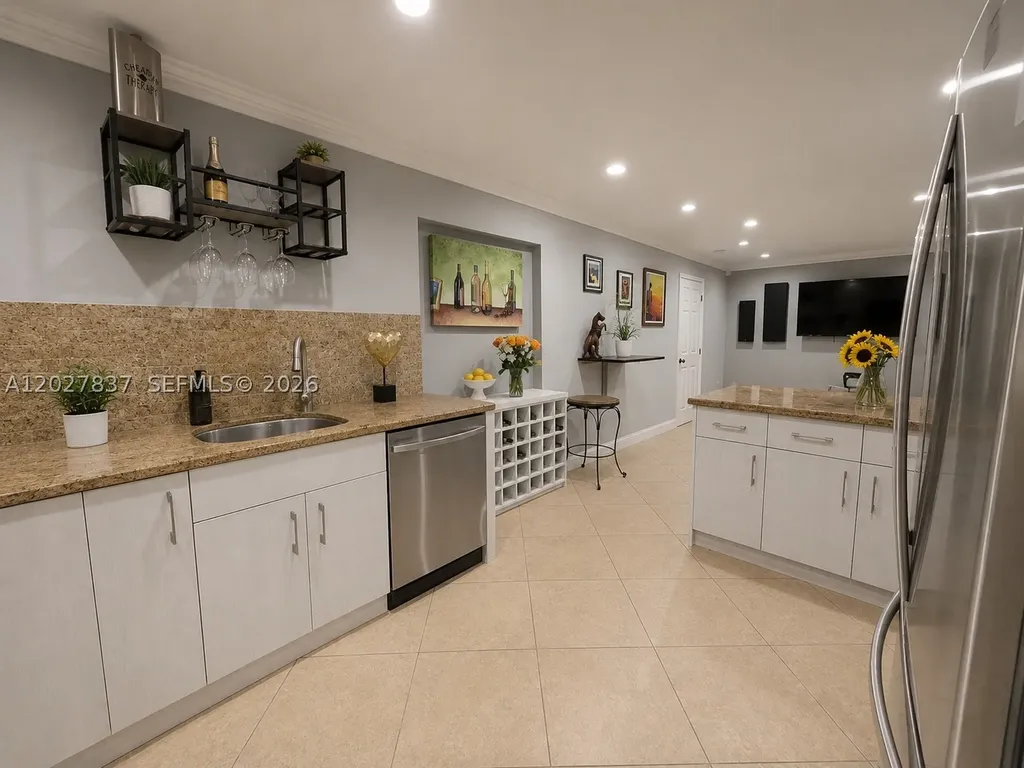 7513 Grant Court Hollywood FL 33024