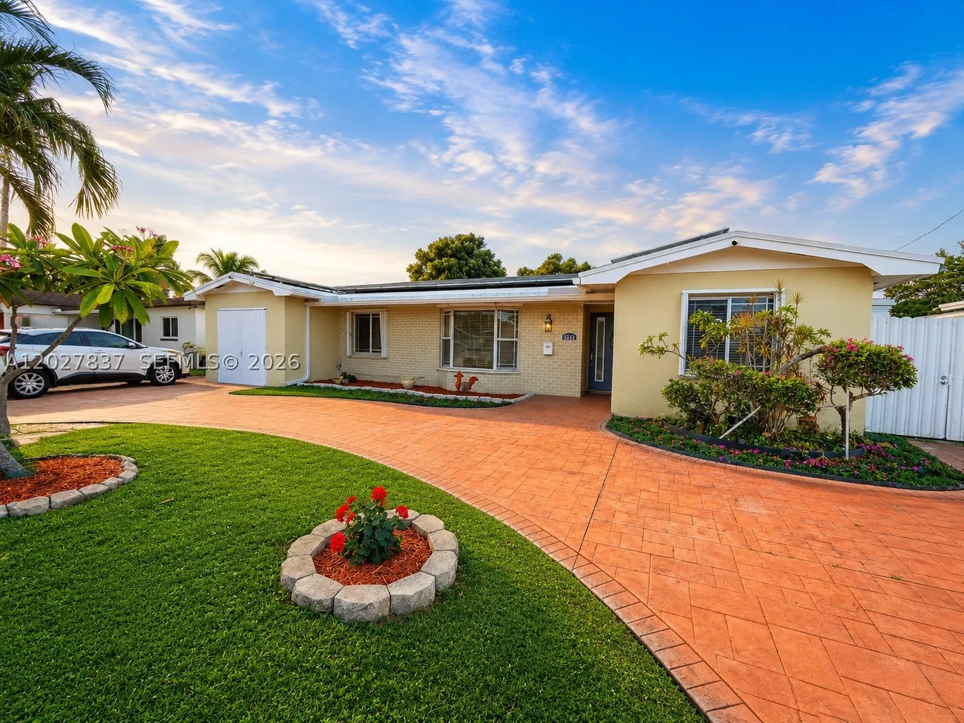 7513 Grant Court Hollywood FL 33024