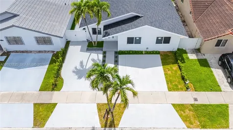 1265 SW 142nd Avenue Miami FL 33184