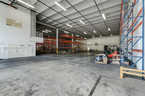 2200 NW 95th Avenue Doral FL 33172