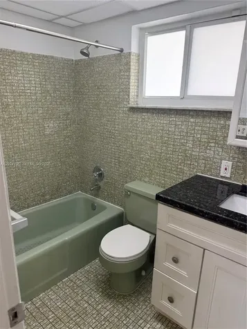 6841 Pembroke Road Pembroke Pines FL 33023