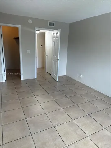 6841 Pembroke Road Pembroke Pines FL 33023