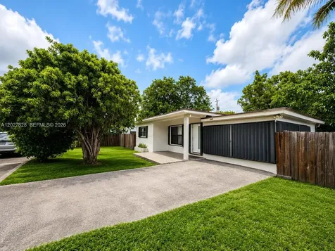 2515 SW 62nd Avenue Miramar FL 33023