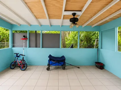 2515 SW 62nd Avenue Miramar FL 33023