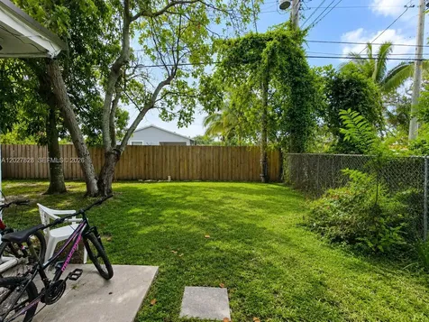 2515 SW 62nd Avenue Miramar FL 33023