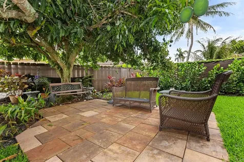 10237 SW 12th Street Pembroke Pines FL 33025
