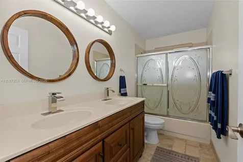 10237 SW 12th Street Pembroke Pines FL 33025
