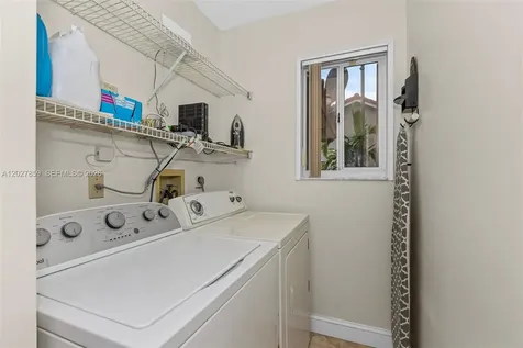10237 SW 12th Street Pembroke Pines FL 33025
