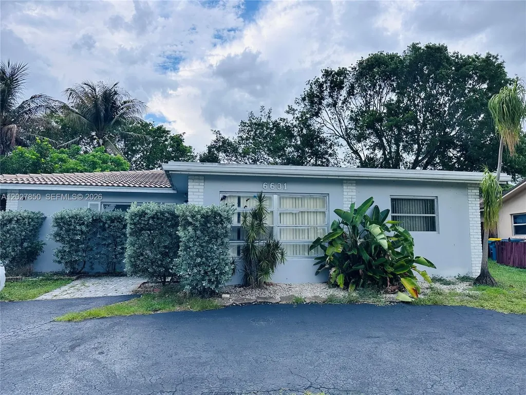 6631 NW 84th Street Tamarac FL 33321